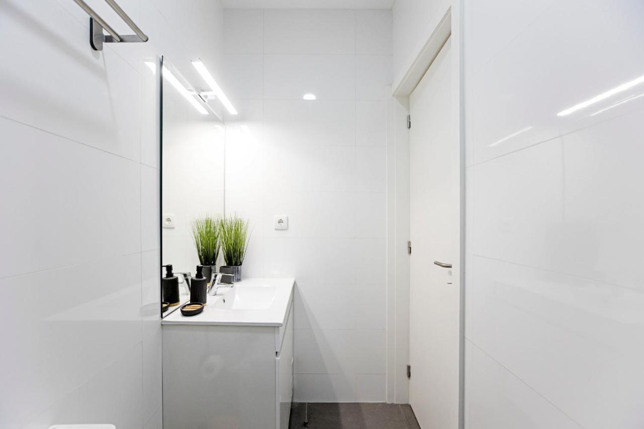 150 Rivoli Apartments By Lovelystay OOporto Exteriör bild